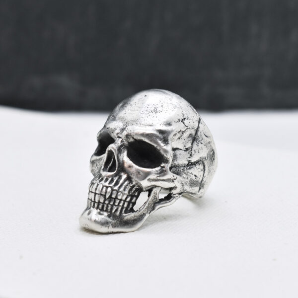 Inel „Skull”