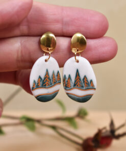 Alternative view of Cercei din porțelan cu aur ”Iarna la munte”