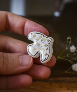 Alternative view of Mărțișor-broșă Turturică (aur)