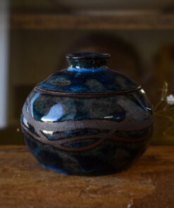 Casetă din ceramică "Unde"