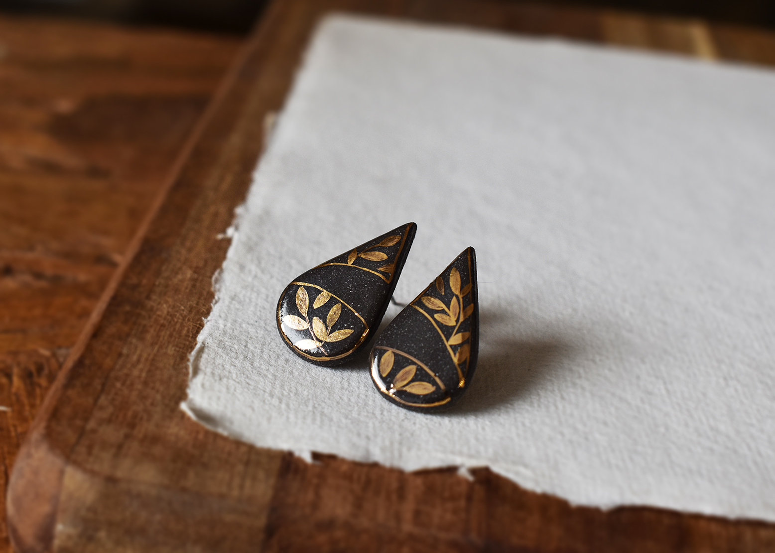 Cercei din ceramică "Black and Gold" - imagine 3