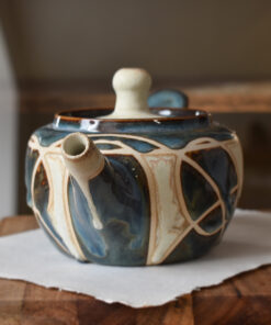 Ceainic din ceramică "Studii de linie" - imagine 4