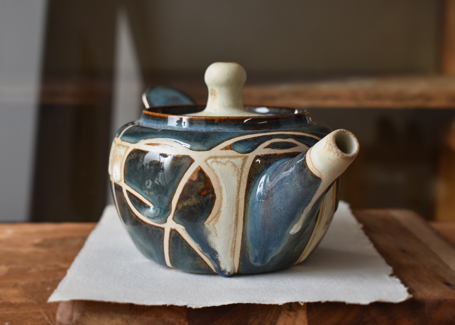 Ceainic din ceramică "Studii de linie" - imagine 3