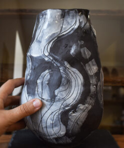 Vas din ceramică "Black & White" - imagine 9