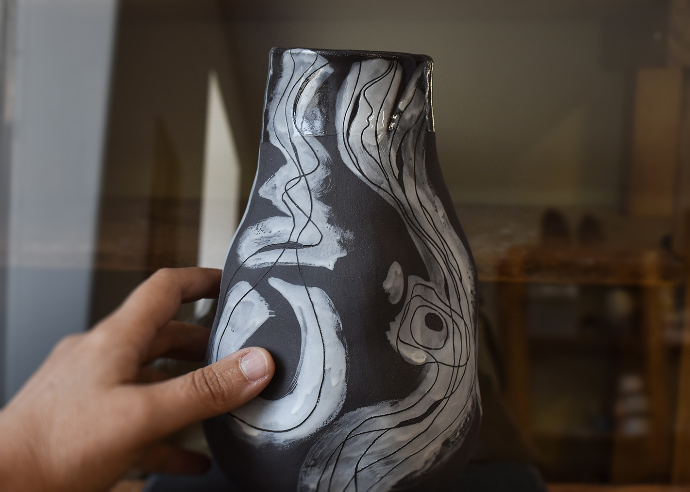 Vas din ceramică "Black & White" - imagine 5